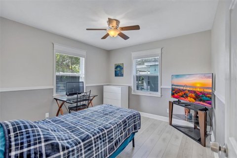 Casa en venta en Saint Petersburg, Florida, 3 dormitorios, 141.95 m2 № 2383685 - foto 30