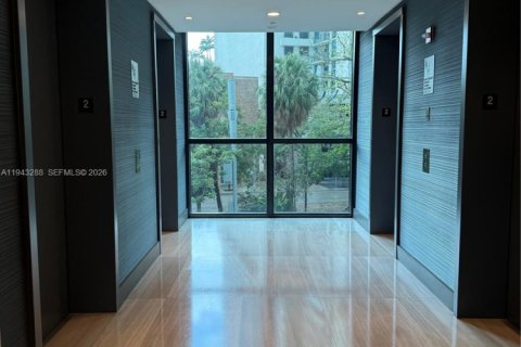 Condo in Miami, Florida, 1 bedroom № 2005321 - photo 30