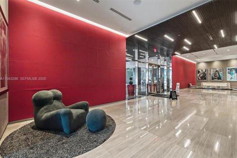 Condo in Miami, Florida, 1 bedroom № 2005321 - photo 5