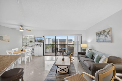 Condo in Jupiter, Florida, 1 bedroom  № 2082384 - photo 17