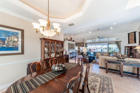 Villa ou maison à louer à Punta Gorda, Floride: 3 chambres, 252.14 m2 № 1554322 - photo 11