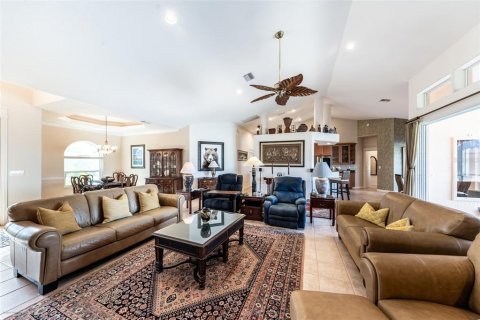 Villa ou maison à louer à Punta Gorda, Floride: 3 chambres, 252.14 m2 № 1554322 - photo 13