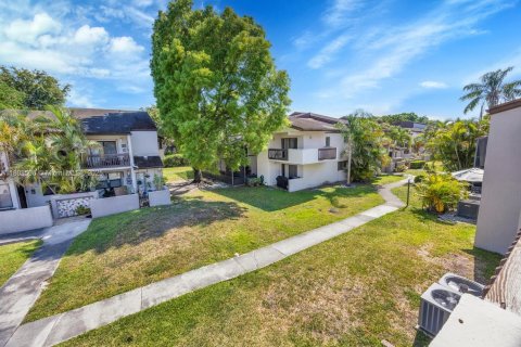 Купить кондоминиум в Дорал, Флорида 2 спальни, 129.32м2, № 1750410 - фото 26