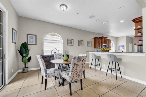 House in Largo, Florida 4 bedrooms, 225.94 sq.m. № 1680100 - photo 18