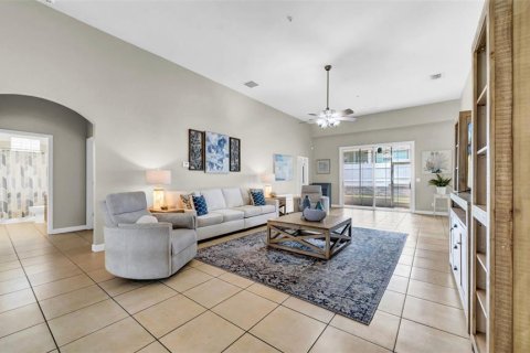 House in Largo, Florida 4 bedrooms, 225.94 sq.m. № 1680100 - photo 6