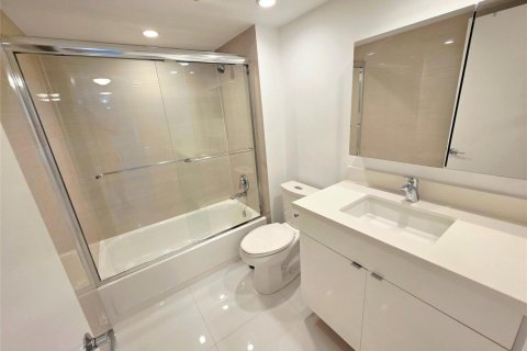Copropriété à louer à Pompano Beach, Floride: 2 chambres, 145.86 m2 № 2242734 - photo 28