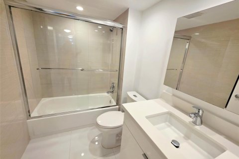 Copropriété à louer à Pompano Beach, Floride: 2 chambres, 145.86 m2 № 2242734 - photo 29