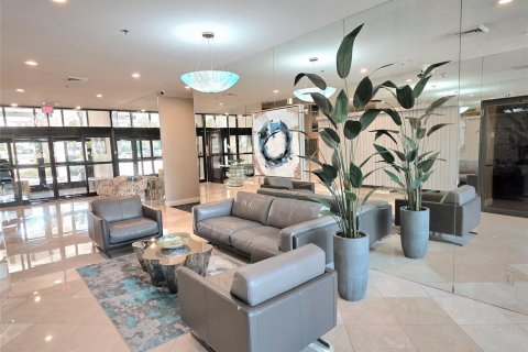 Copropriété à louer à Pompano Beach, Floride: 2 chambres, 145.86 m2 № 2242734 - photo 6