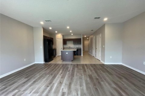 Touwnhouse à louer à Lakeland, Floride: 3 chambres, 151.71 m2 № 2385658 - photo 9