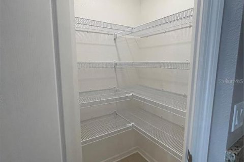 Touwnhouse à louer à Lakeland, Floride: 3 chambres, 151.71 m2 № 2385658 - photo 5