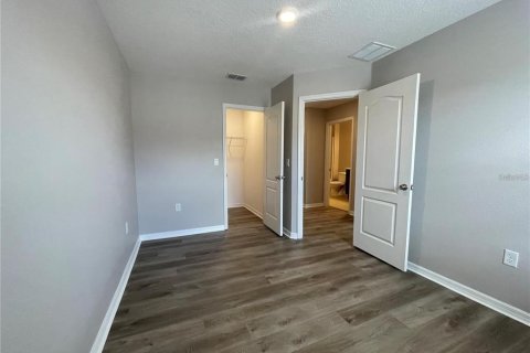 Touwnhouse à louer à Lakeland, Floride: 3 chambres, 151.71 m2 № 2385658 - photo 14