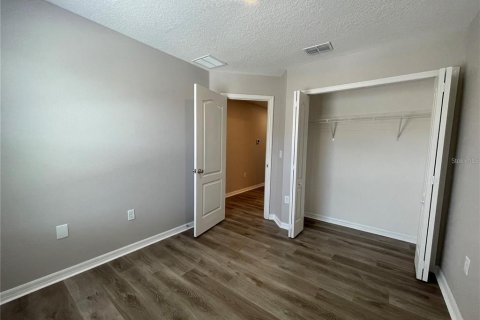 Touwnhouse à louer à Lakeland, Floride: 3 chambres, 151.71 m2 № 2385658 - photo 15