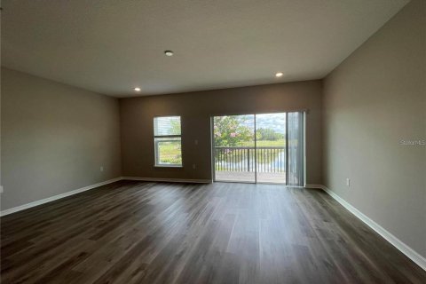 Touwnhouse à louer à Lakeland, Floride: 3 chambres, 151.71 m2 № 2385658 - photo 8