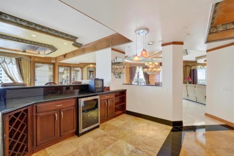 Condominio en venta en Lauderdale-by-the-Sea, Florida, 3 dormitorios, 345.97 m2 № 2384981 - foto 22