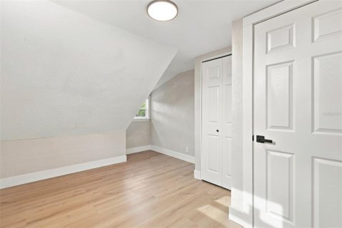 Villa ou maison à vendre à Ormond Beach, Floride: 4 chambres, 117.61 m2 № 2349463 - photo 8