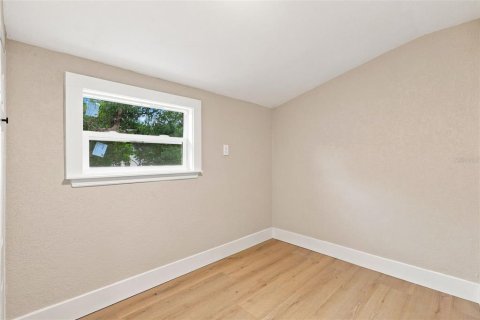 Villa ou maison à vendre à Ormond Beach, Floride: 4 chambres, 117.61 m2 № 2349463 - photo 6