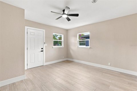 Villa ou maison à vendre à Ormond Beach, Floride: 4 chambres, 117.61 m2 № 2349463 - photo 19