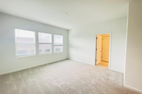 Casa en alquiler en Orlando, Florida, 3 dormitorios, 165.55 m2 № 1906137 - foto 12