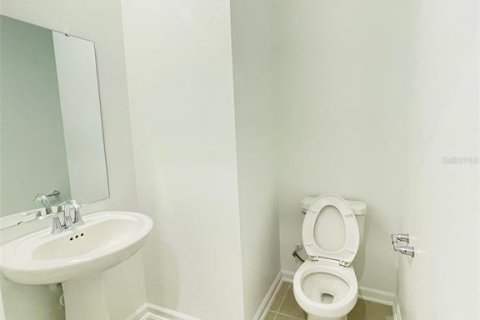Casa en alquiler en Orlando, Florida, 3 dormitorios, 165.55 m2 № 1906137 - foto 7