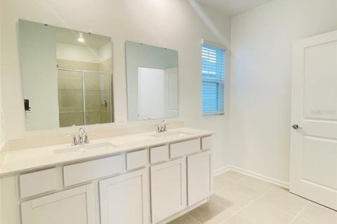 Casa en alquiler en Orlando, Florida, 3 dormitorios, 165.55 m2 № 1906137 - foto 15