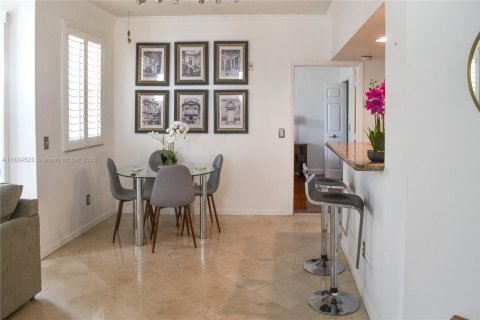 Copropriété à louer à Aventura, Floride: 1 chambre, 82.96 m2 № 1961440 - photo 26