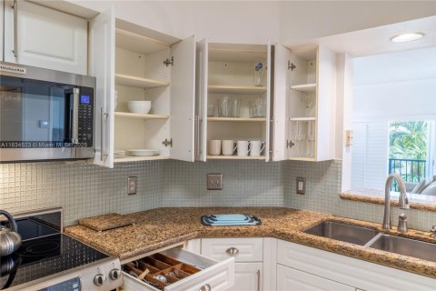 Copropriété à louer à Aventura, Floride: 1 chambre, 82.96 m2 № 1961440 - photo 10