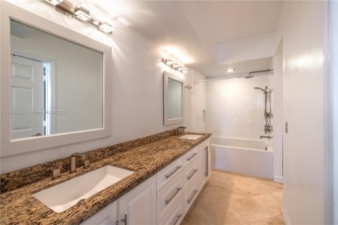 Copropriété à louer à Aventura, Floride: 1 chambre, 82.96 m2 № 1961440 - photo 14