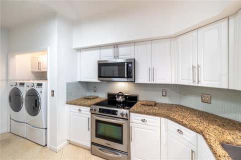 Copropriété à louer à Aventura, Floride: 1 chambre, 82.96 m2 № 1961440 - photo 6