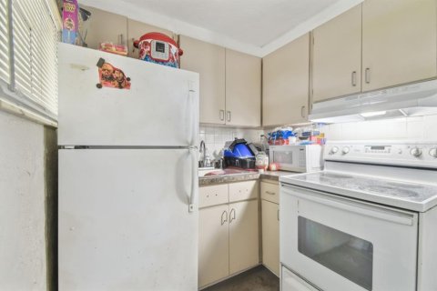 Immobilier commercial à vendre à Lakeland, Floride: 160.54 m2 № 1751587 - photo 10