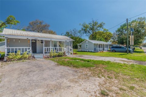 Immobilier commercial à vendre à Lakeland, Floride: 160.54 m2 № 1751587 - photo 1