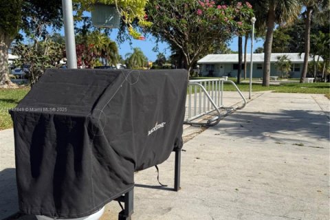 Condominio en venta en Lighthouse Point, Florida, 1 dormitorio, 63.17 m2 № 1958961 - foto 2