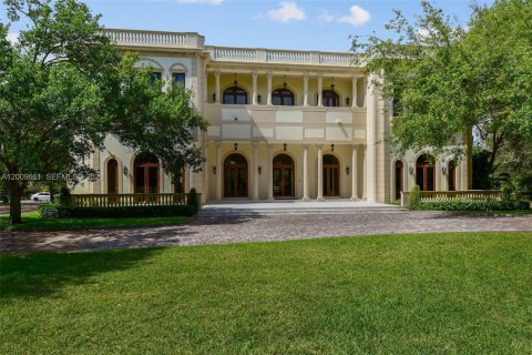 Villa ou maison à vendre à Pinecrest, Floride: 9 chambres, 1415.37 m2 № 2178939 - photo 29