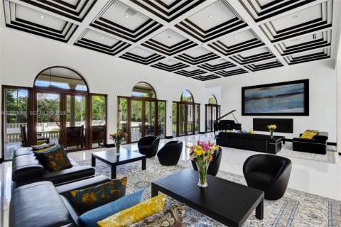 Villa ou maison à vendre à Pinecrest, Floride: 9 chambres, 1415.37 m2 № 2178939 - photo 6