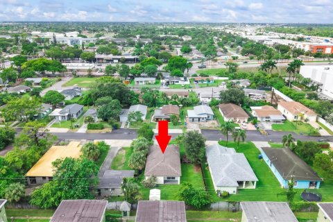 Villa ou maison à louer à Fort Lauderdale, Floride: 3 chambres, 123 m2 № 2433909 - photo 26