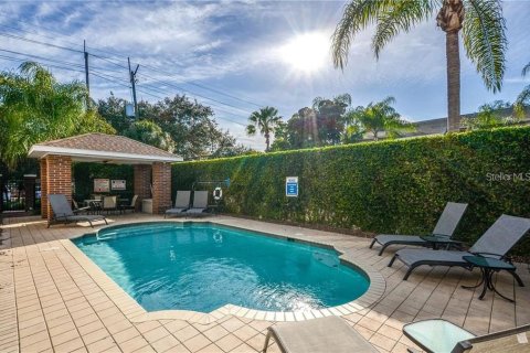 Adosado en alquiler en Tampa, Florida, 3 dormitorios, 179.3 m2 № 1905853 - foto 19