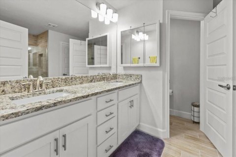 Villa ou maison à vendre à Port Charlotte, Floride: 4 chambres, 163.69 m2 № 2097282 - photo 4