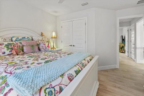 Villa ou maison à vendre à Port Charlotte, Floride: 4 chambres, 163.69 m2 № 2097282 - photo 7