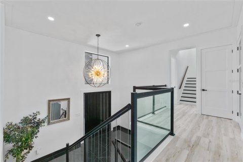 Villa ou maison à vendre à Saint Petersburg, Floride: 5 chambres, 539.95 m2 № 1334260 - photo 5