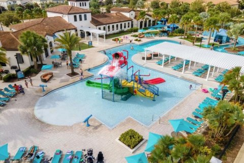 Casa en venta en Kissimmee, Florida, 7 dormitorios, 307.88 m2 № 1872903 - foto 19
