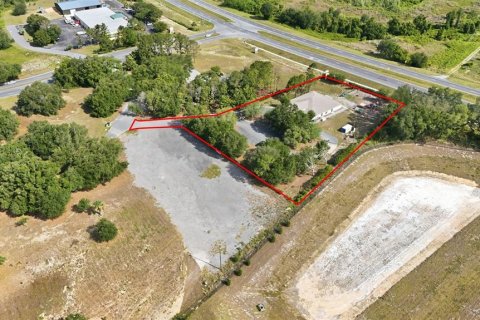 Commercial property in Groveland, Florida 537.63 sq.m. № 2147507