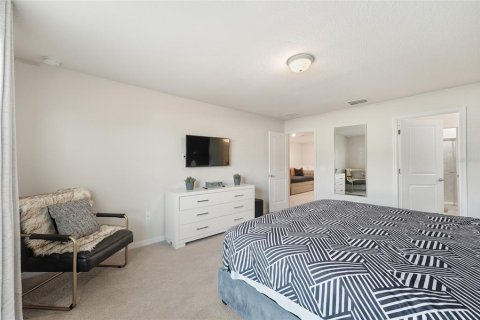 Adosado en venta en Davenport, Florida, 5 dormitorios, 212.1 m2 № 2213823 - foto 10