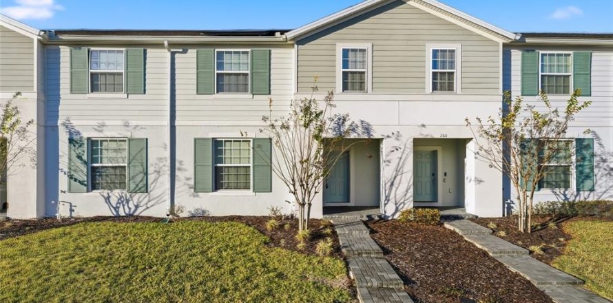 Adosado en Davenport, Florida 5 dormitorios, 212.1 m2 № 2213823