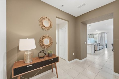 Adosado en venta en Davenport, Florida, 5 dormitorios, 212.1 m2 № 2213823 - foto 24