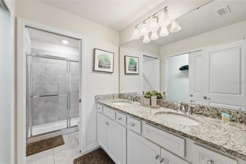 Adosado en venta en Davenport, Florida, 5 dormitorios, 212.1 m2 № 2213823 - foto 11
