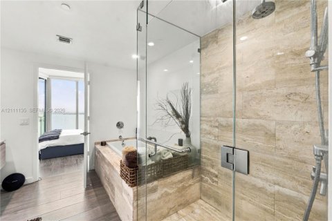 Copropriété à louer à Miami, Floride: 2 chambres, 84.73 m2 № 2432282 - photo 16