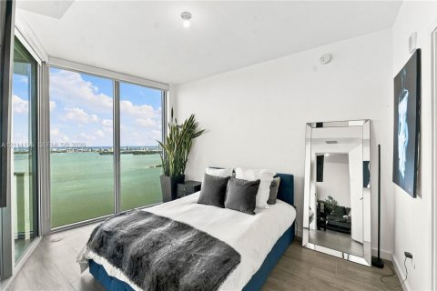 Copropriété à louer à Miami, Floride: 2 chambres, 84.73 m2 № 2432282 - photo 12