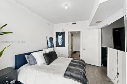 Copropriété à louer à Miami, Floride: 2 chambres, 84.73 m2 № 2432282 - photo 11
