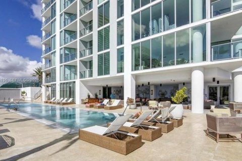 Copropriété à louer à Miami, Floride: 2 chambres, 84.73 m2 № 2432282 - photo 24