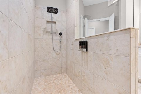 House in Lutz, Florida 4 bedrooms, 256.6 sq.m. № 1850266 - photo 28