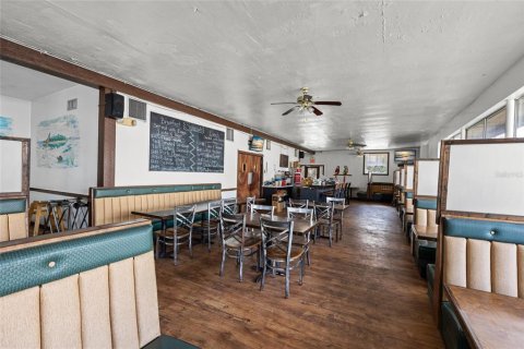 Propiedad comercial en alquiler en Gainesville, Florida № 1679380 - foto 6